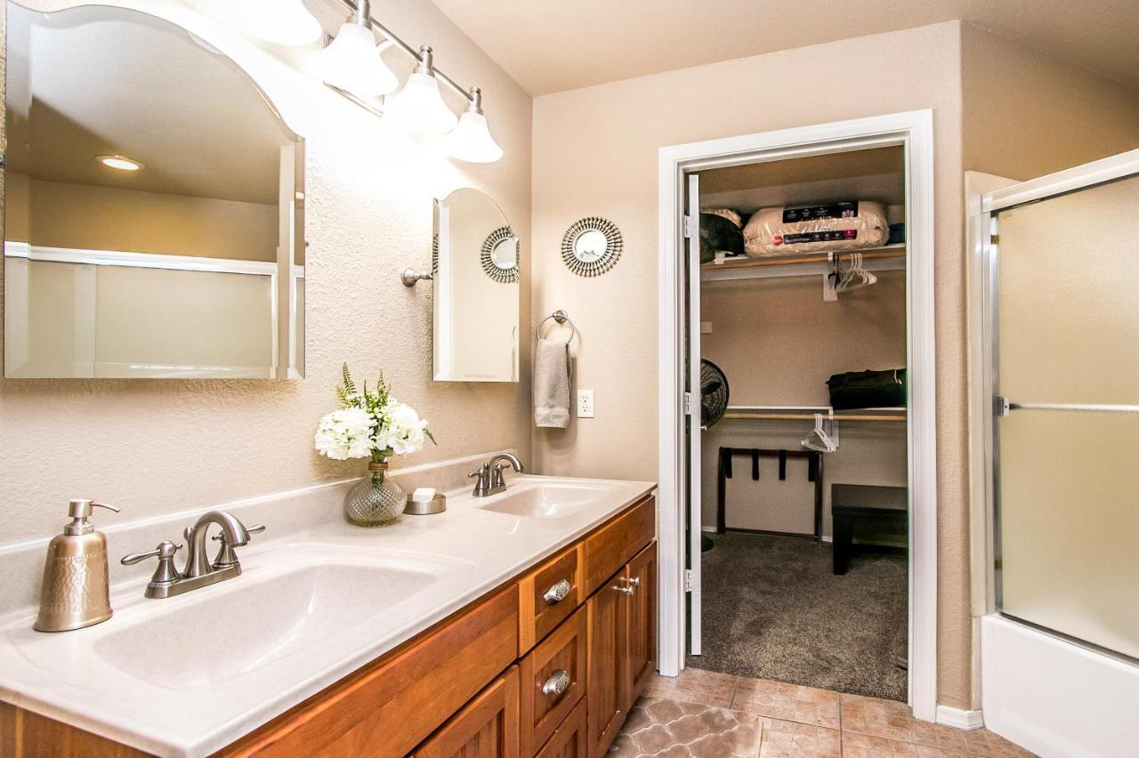 Private Resort Community -- ½ Mile Walk To Hiking & Biking At N. Mtn. Preserve! Phoenix Extérieur photo