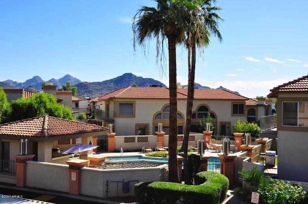 Private Resort Community -- ½ Mile Walk To Hiking & Biking At N. Mtn. Preserve! Phoenix Extérieur photo