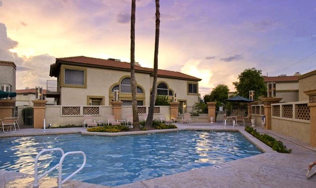 Private Resort Community -- ½ Mile Walk To Hiking & Biking At N. Mtn. Preserve! Phoenix Extérieur photo